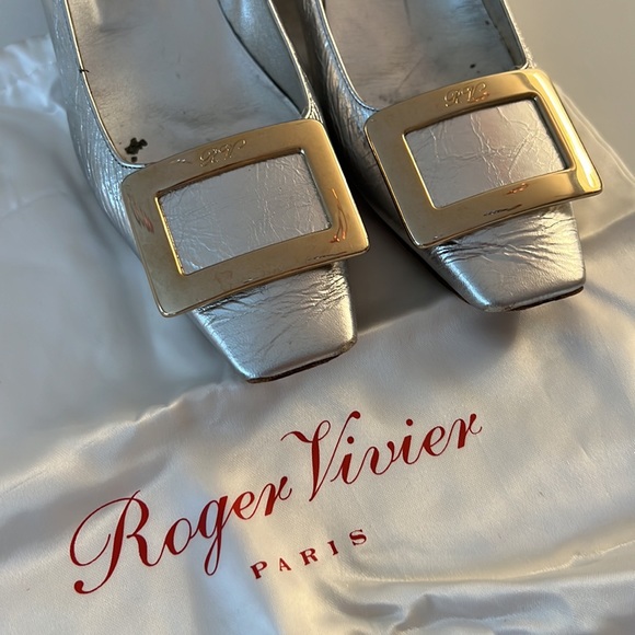 Roger Vivier Silver with Gold Buckle Woman’s Shoe Size 37 - Picture 4 of 10